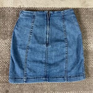 Free People Womens Size 0 Modern Femme Denim Mini Skirt Stretchy Back Zip